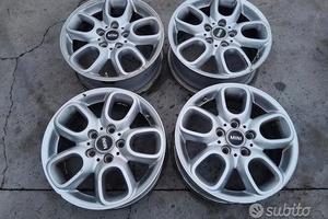 Cerchi In Lega Da 16" Per Mini Cooper - One 2016