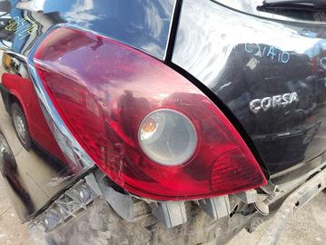 Fanale posteriore sinistro OPEL CORSA D del 2008