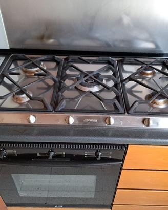 piano cottura Smeg 5 fuochi tripla corona