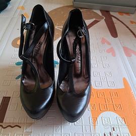 Scarpe tacco alto nere ecopelle con cinturino