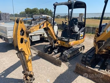 Miniescavatore CAT 301.7