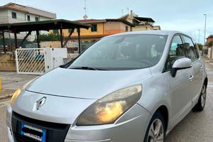 Renault Scénic X-Mod III 1.9 dCi anno 2010