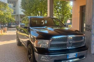 Dodge Ram 1500 5.7 V8 HEMI (2009)