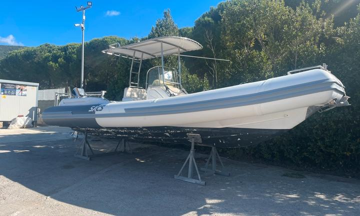 Gommone SACS 25 DREAM con fuoribordo Honda