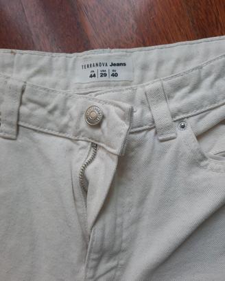 Jeans donna bianchi a vita alta di Terranova 