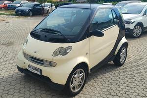 Smart ForTwo 700 coupé passion (45 kW)