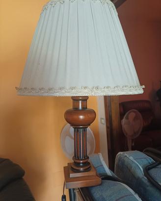 lumi in legno 