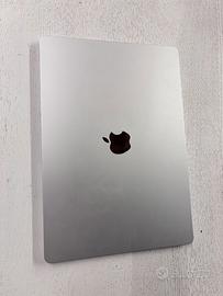 Macbook air 15” M2 2024 come nuovo