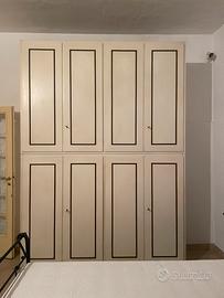 Armadio di legno