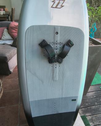 tavola wingfoil North  98L.    seek 5,1