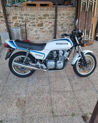 Honda cb 750 f   FMI targa oro