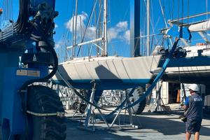 J24 natante a vela