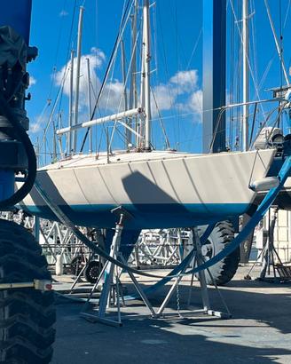 J24 natante a vela