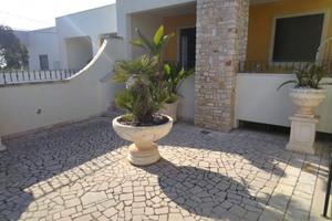 PESCOLUSE A 100m SPIAGGIA VILLETTA ELIOS