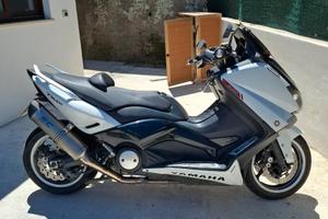 Yamaha T Max 530 - 2012