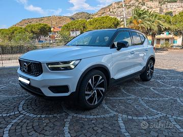 Volvo XC40 D3 R-Design Full Optional