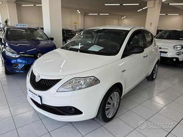 LANCIA Ypsilon 1.0 FireFly 5 porte S&S Hybrid Ec