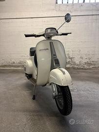 Vespa 50 Special
