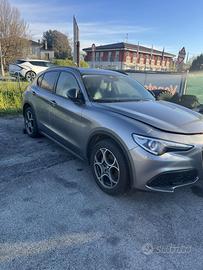Alfa Romeo Stelvio 2.2 turbodisel, Q4,  190 CV