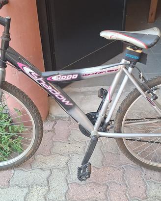 Mountain bike Shadow 4000