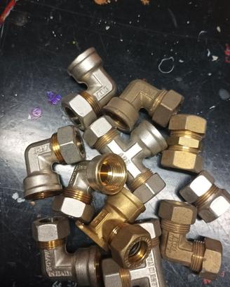 Raccordi per tubo rame