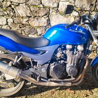 Kawasaki zr 7