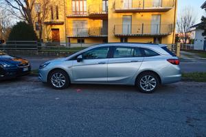 OPEL ASTRA 136 CV AUTOMATICA