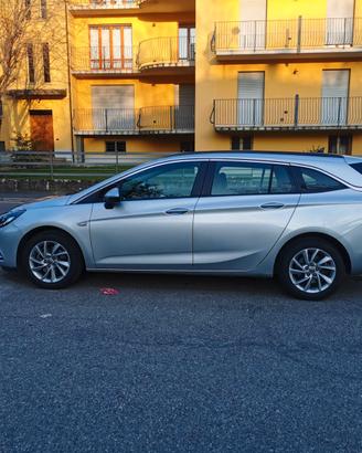 OPEL ASTRA 136 CV AUTOMATICA