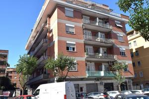 Appartamento di 131 m² con 3 locali a Roma