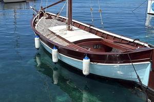 Gozzo a vela latina restaurato