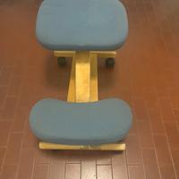 Sedia con appoggio ginocchio