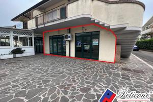 Locale - Fondi