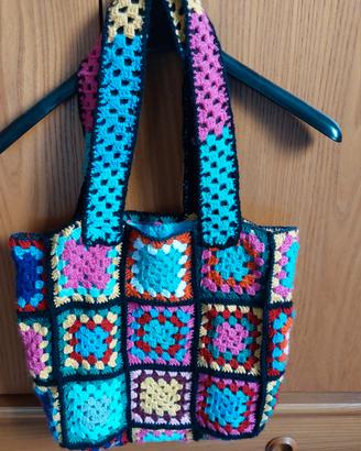 Borsa handmade uncinetto lana mattonelle 
