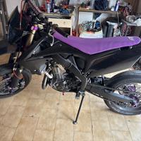 Crf 450 supermotard targato perfetto