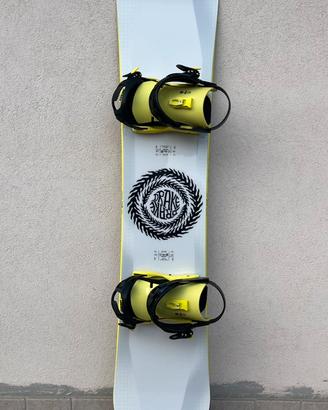 Snowboard twin tip 150 Drake + attacchi Drake L