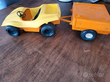 Vintage Dune Buggy con tenda/rimorchio