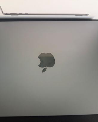Apple Macbook Air M3 16GB e 512GB di SSD anno 2024