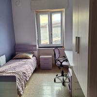 Camera da letto ragazza