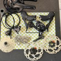 Gruppo completo Shimano gravel Grx 2x12 nuovo