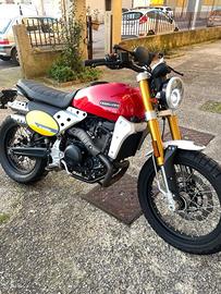 Moto pari al nuovo pronta consegna