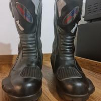 stivali moto 