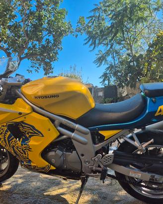 Hyosung GT 650 R 