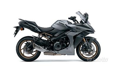 Suzuki GSX-S1000 GT
