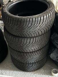 Gomme invernali Kumho