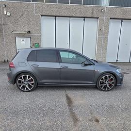 Volkswagen Golf GTI 2.0 Performance