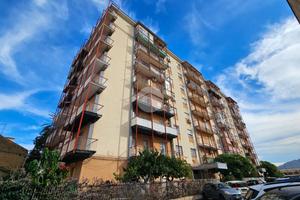 4 LOCALI A PALERMO