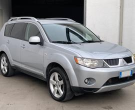 Mitsubishi Outlander 2.0DI-D Cv140/Kw103 7 posti