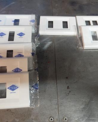 placchette per impianto elettrico marca Nuova Feb