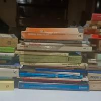 Lotto 41 libri Saggistica Narrativa Poesia