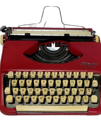 Macchina da scrivere vintage Olympia Splendid 33